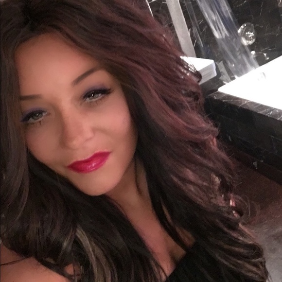 Meet your Posher, Nancy - Picture 1 of 3